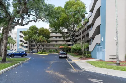 1101 Colony Point Circle Pembroke Pines FL 33026