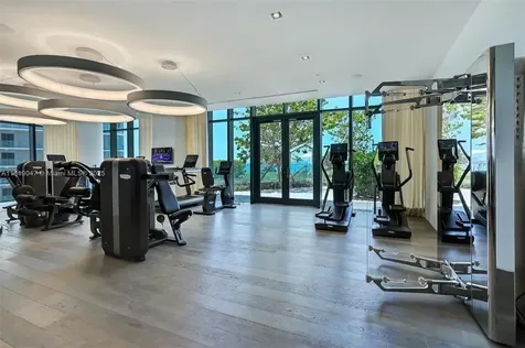 650 NE 32nd Street Miami FL 33137