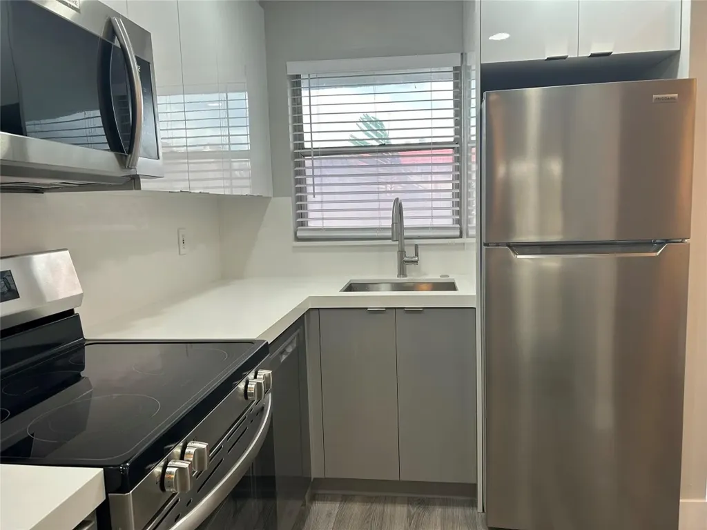 8080 N Sunrise Lakes Drive Fort Lauderdale FL 33322