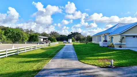 5602 SW Sunshine Farms Way Palm City FL 34990