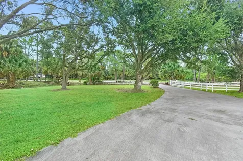 5602 SW Sunshine Farms Way Palm City FL 34990