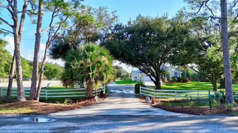 5602 SW Sunshine Farms Way Palm City FL 34990