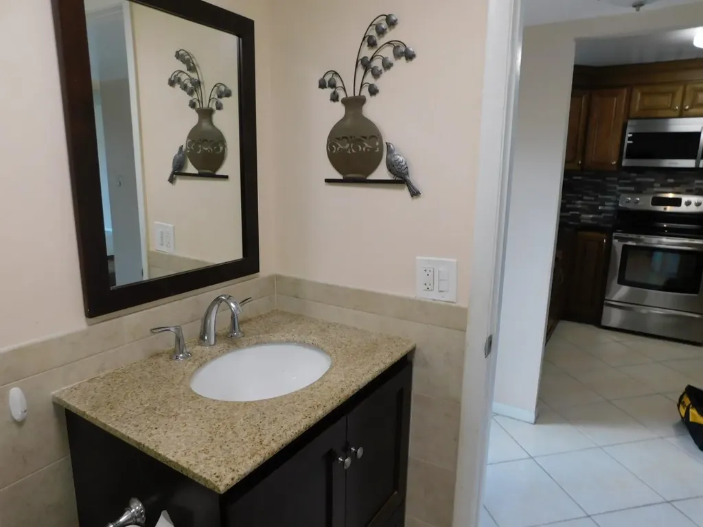 9580 Sunrise Lakes Boulevard Sunrise FL 33322
