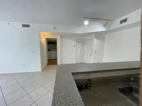 8010 N Nob Hill Road Tamarac FL 33321