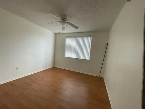 8010 N Nob Hill Road Tamarac FL 33321