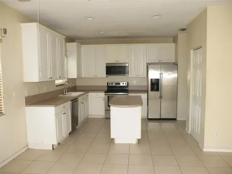958 NW 127th Avenue Coral Springs FL 33071