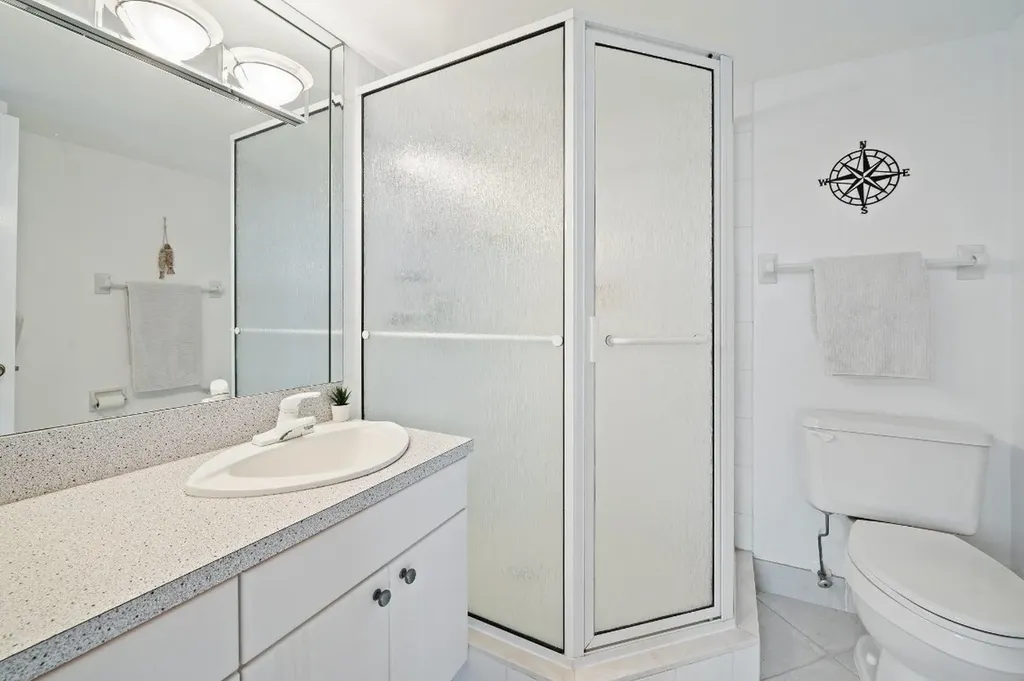 1050 Hillsboro Mile Hillsboro Beach FL 33062