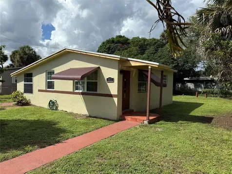 3371 NW 8th Court Lauderhill FL 33311