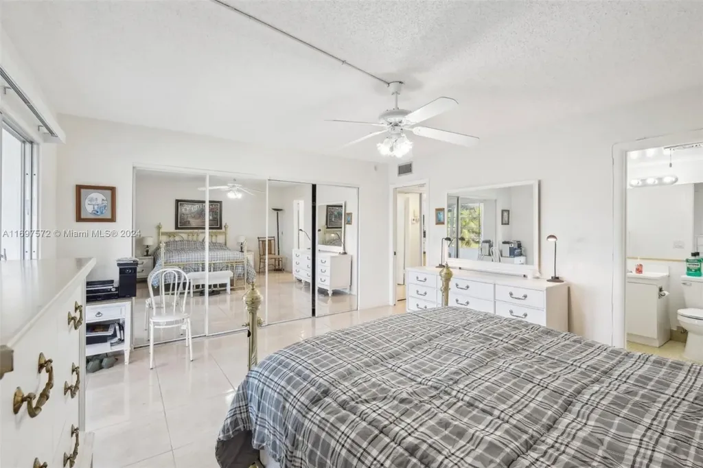 3014 Oakridge A Deerfield Beach FL 33442