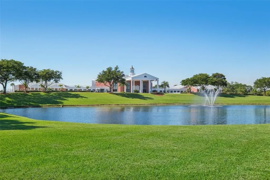 3014 Oakridge A Deerfield Beach FL 33442