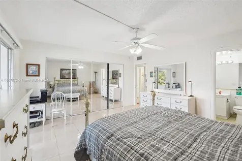 3014 Oakridge A Deerfield Beach FL 33442