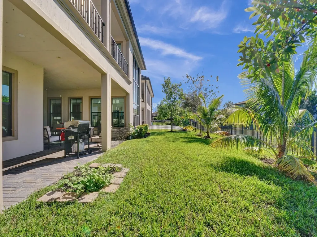 9345 Carrington Avenue Parkland FL 33076