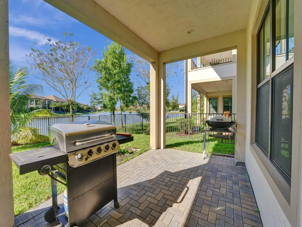 9345 Carrington Avenue Parkland FL 33076