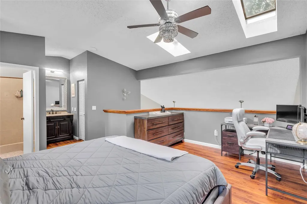4165 S Pine Island Road Davie FL 33328