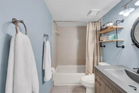 4165 S Pine Island Road Davie FL 33328