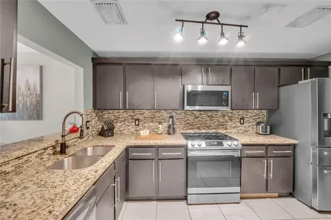 4165 S Pine Island Road Davie FL 33328