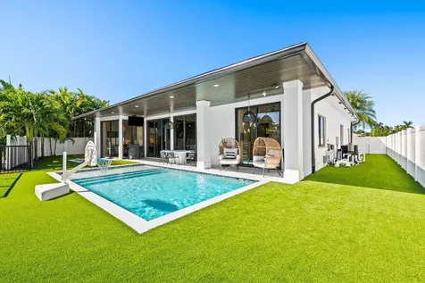 710 NE 69th Street Boca Raton FL 33487