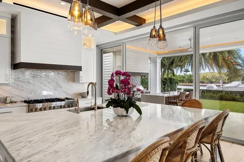 1900 Intracoastal Drive Fort Lauderdale FL 33305
