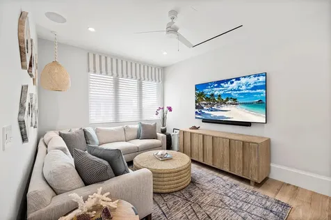 1900 Intracoastal Drive Fort Lauderdale FL 33305