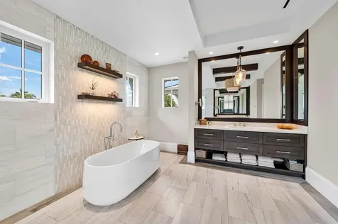 1900 Intracoastal Drive Fort Lauderdale FL 33305