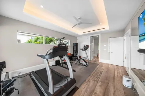 1900 Intracoastal Drive Fort Lauderdale FL 33305