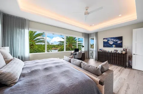 1900 Intracoastal Drive Fort Lauderdale FL 33305