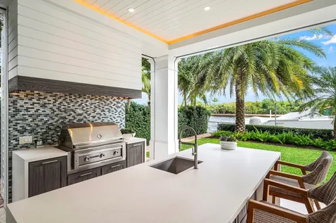 1900 Intracoastal Drive Fort Lauderdale FL 33305
