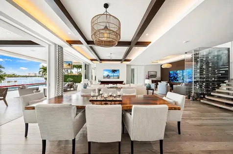 1900 Intracoastal Drive Fort Lauderdale FL 33305