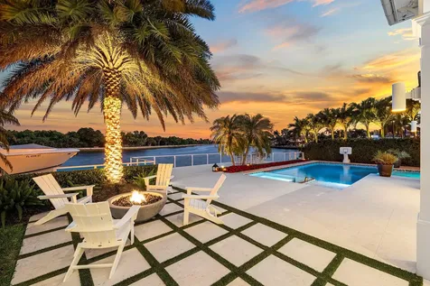 1900 Intracoastal Drive Fort Lauderdale FL 33305