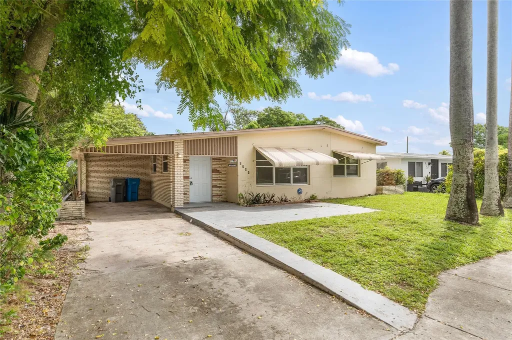 3701 SW 43rd Avenue West Park FL 33023