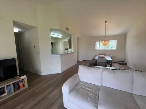 3421 NW 44th Street Lauderdale Lakes FL 33309