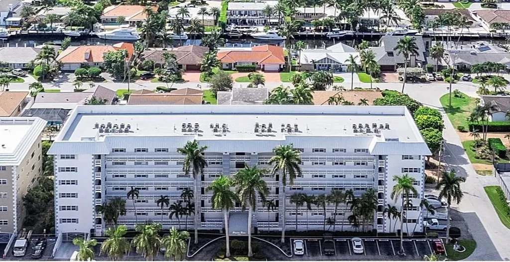 3050 NE 47th Court Fort Lauderdale FL 33308