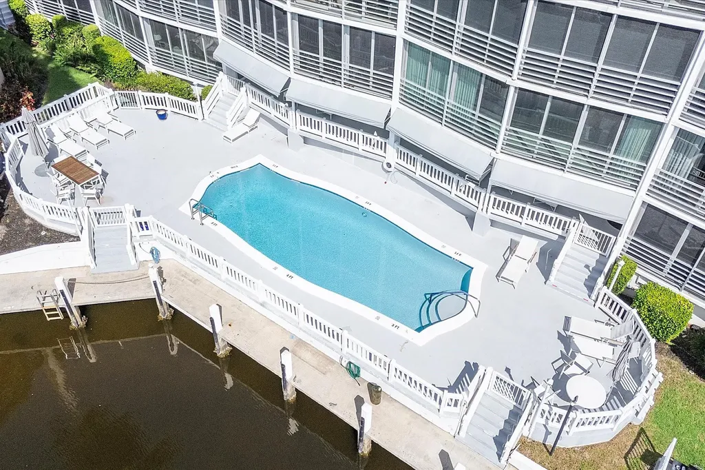 3050 NE 47th Court Fort Lauderdale FL 33308