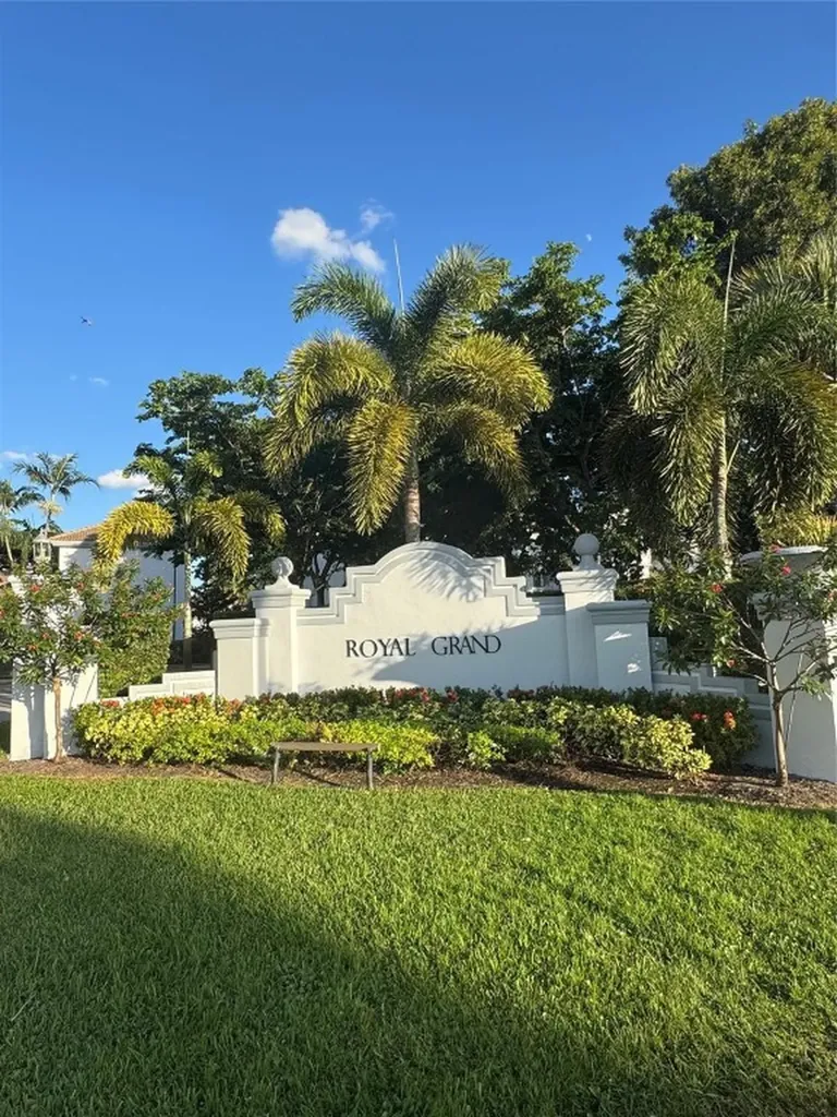 2600 S University Drive Davie FL 33328