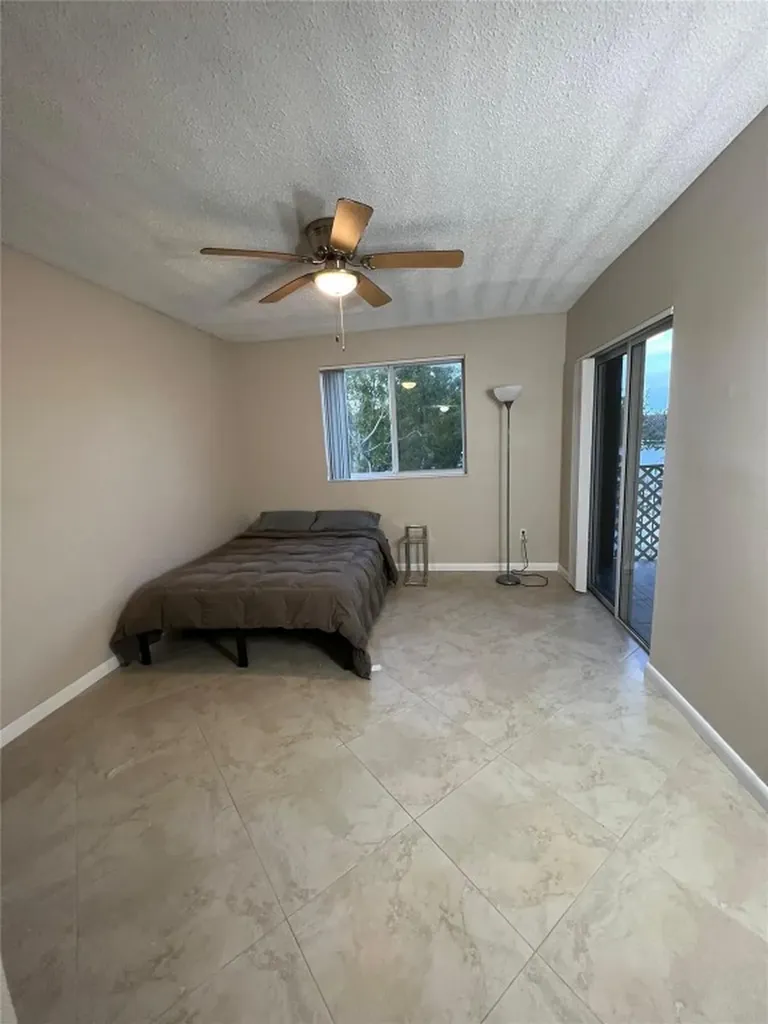 2600 S University Drive Davie FL 33328