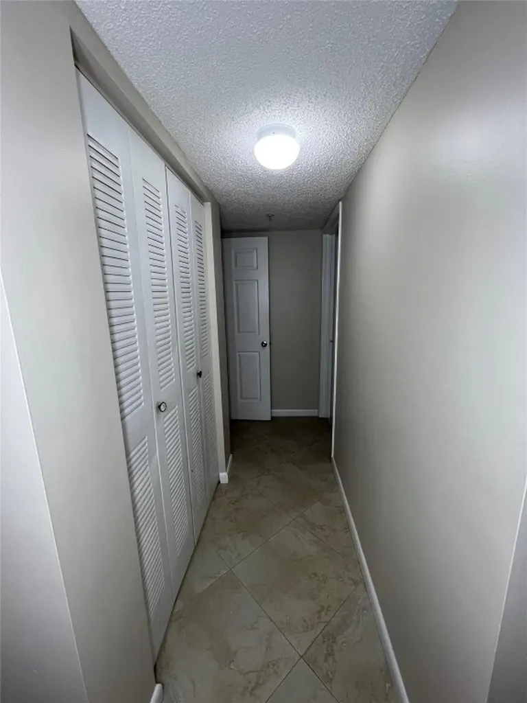 2600 S University Drive Davie FL 33328