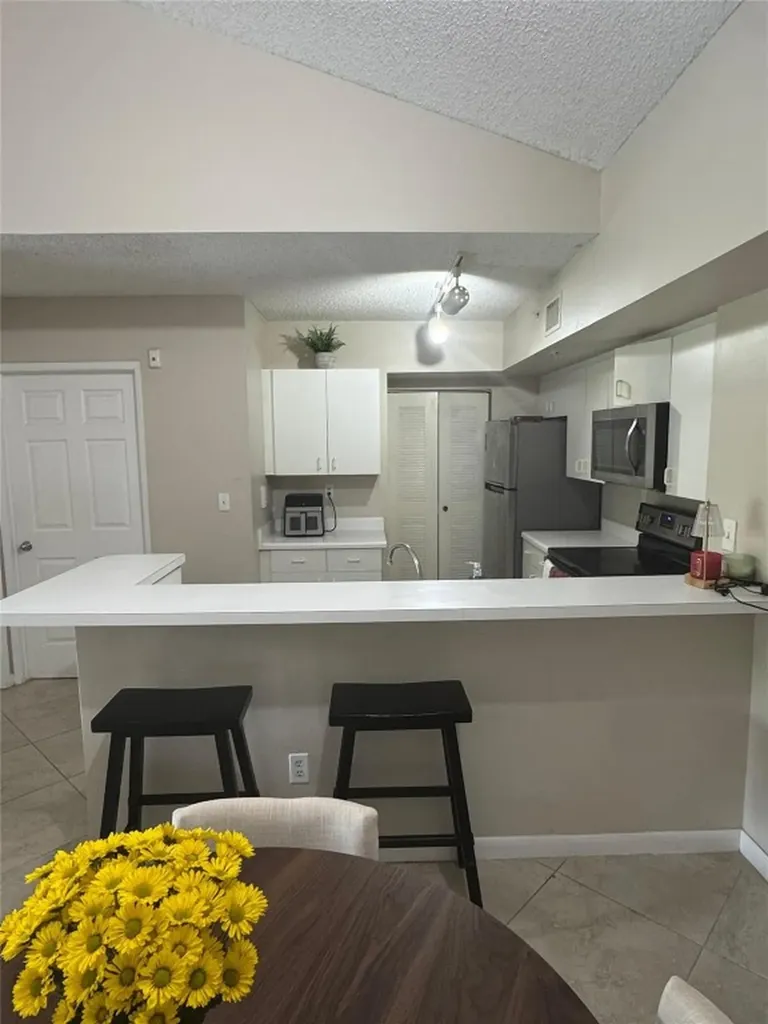 2600 S University Drive Davie FL 33328