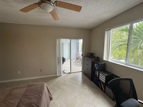 2600 S University Drive Davie FL 33328
