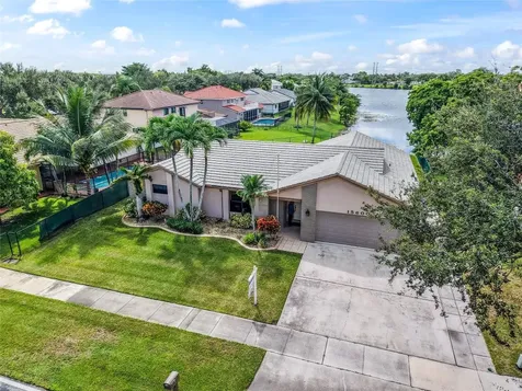 15600 Huntridge Road Davie FL 33331
