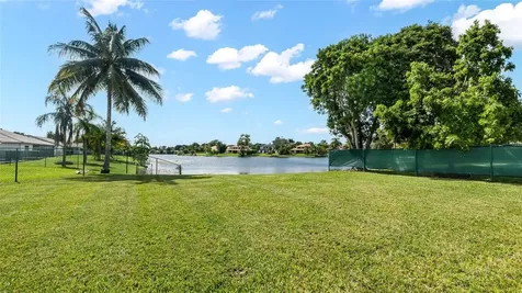 15600 Huntridge Road Davie FL 33331