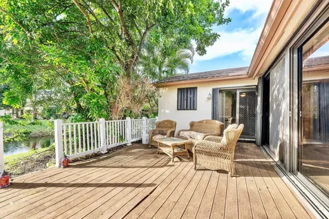 4289 Acacia Circle Coconut Creek FL 33066