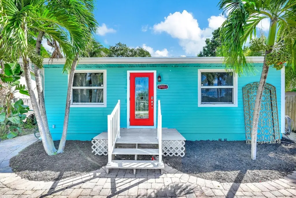 16648 SW 8th Avenue Delray Beach FL 33444