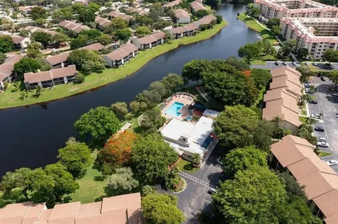 2059 SW 15th Street Deerfield Beach FL 33442
