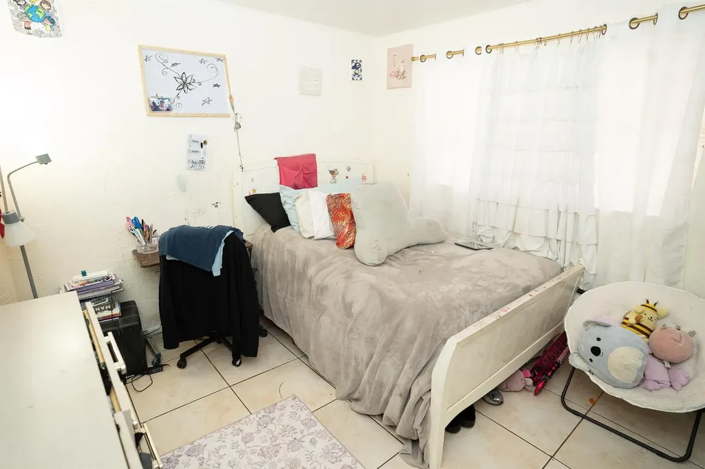 3110 N Pine Island Road Sunrise FL 33351