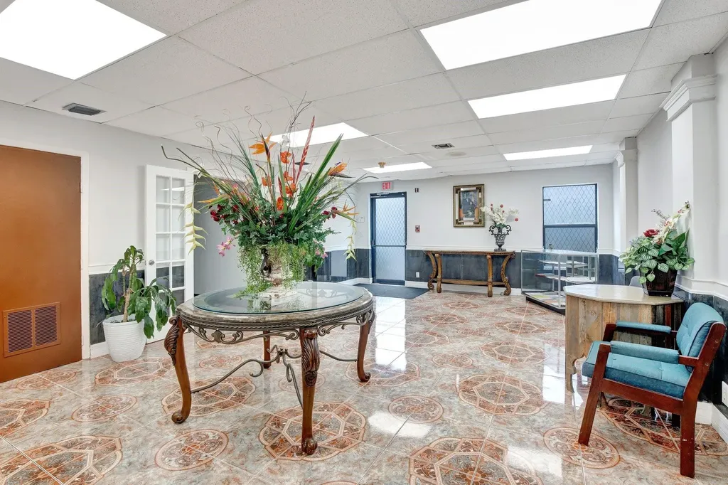 4505 NW 103rd Avenue Sunrise FL 33351