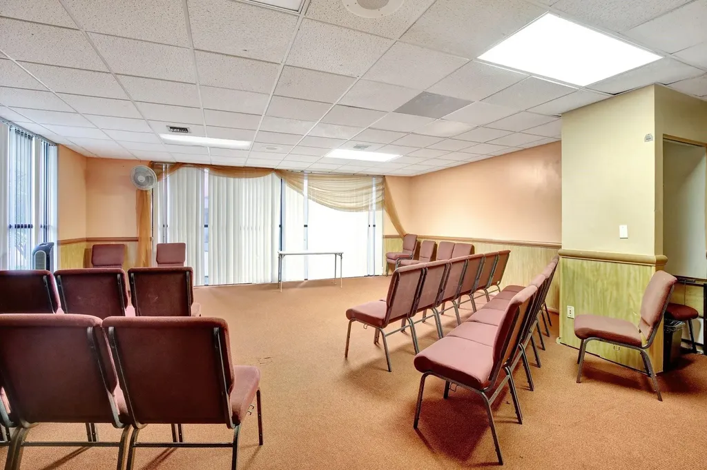 4505 NW 103rd Avenue Sunrise FL 33351