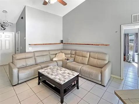 3043 SE Banyan Street Stuart FL 34997