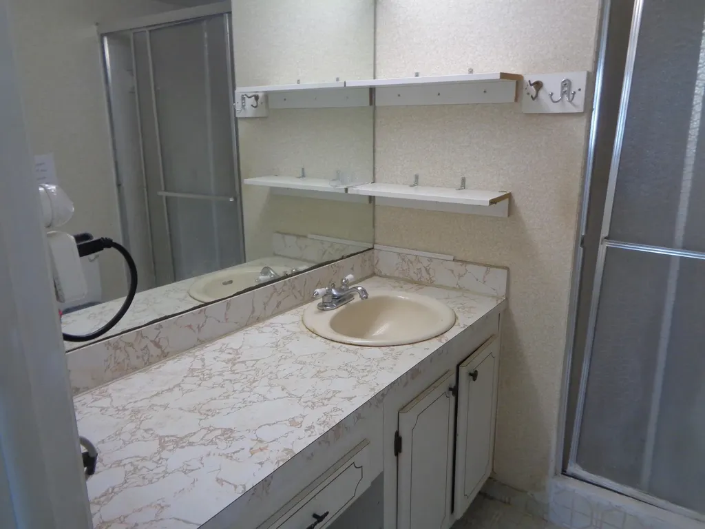 2831 E Sunrise Lakes Drive Sunrise FL 33322