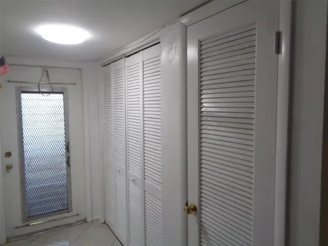 2831 E Sunrise Lakes Drive Sunrise FL 33322