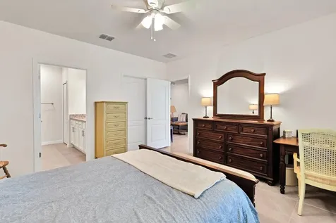 6035 Red Maple Manor Vero Beach FL 32966